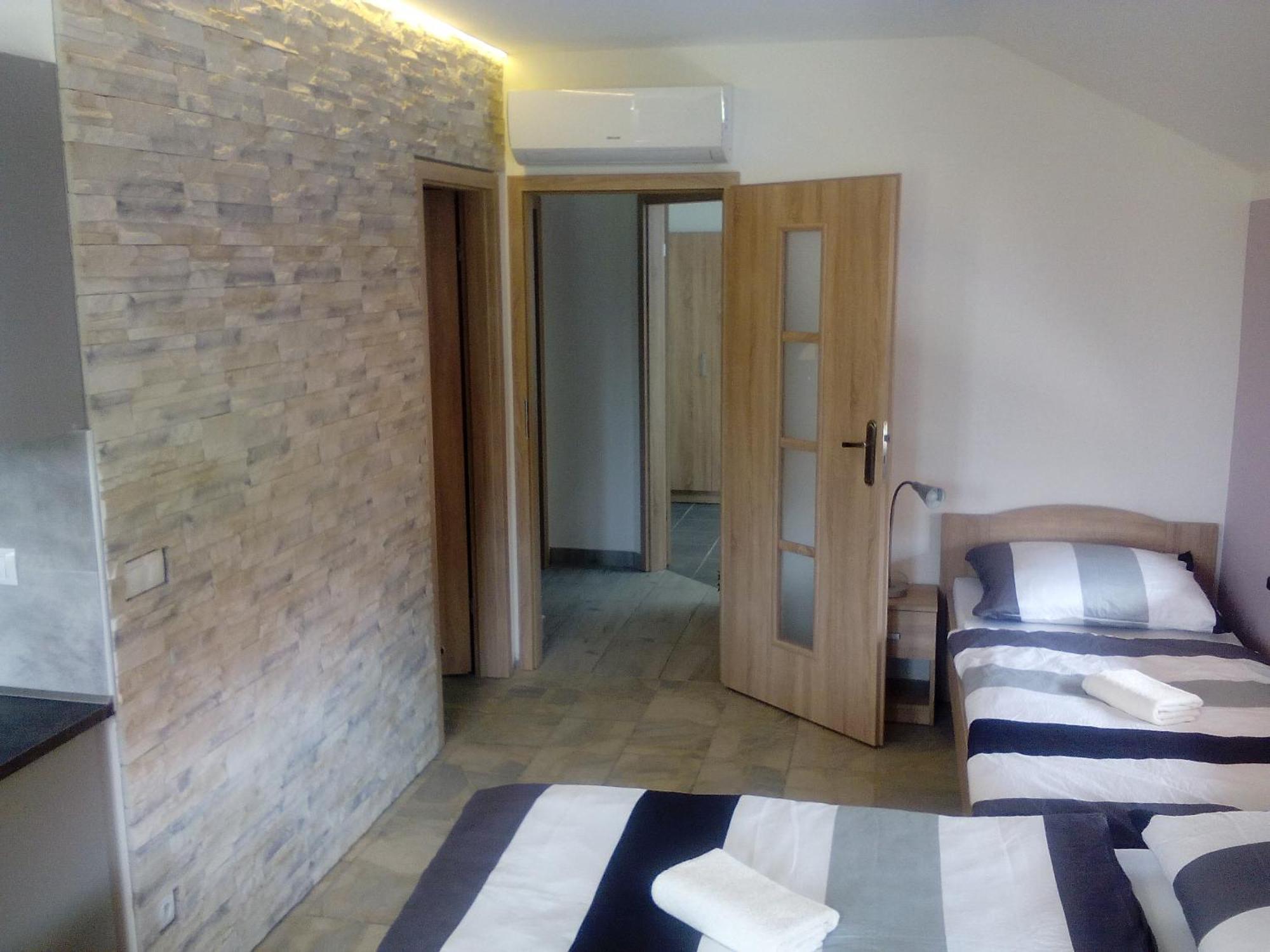 Oaza Apartment Vacenovice ภายนอก รูปภาพ