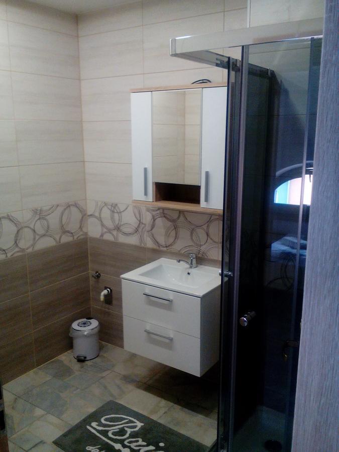 Oaza Apartment Vacenovice ภายนอก รูปภาพ