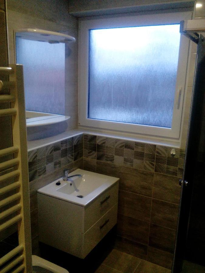 Oaza Apartment Vacenovice ภายนอก รูปภาพ
