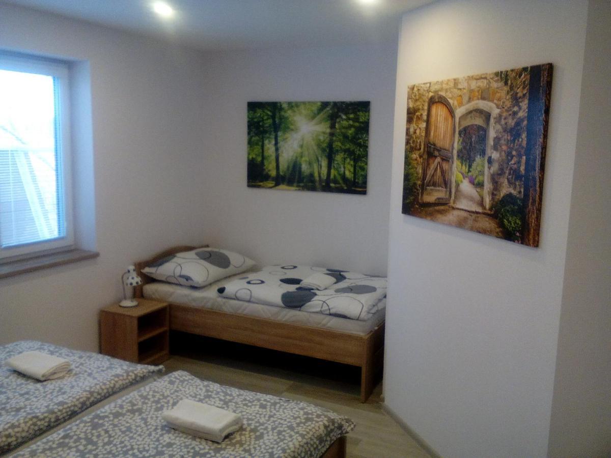 Oaza Apartment Vacenovice ภายนอก รูปภาพ