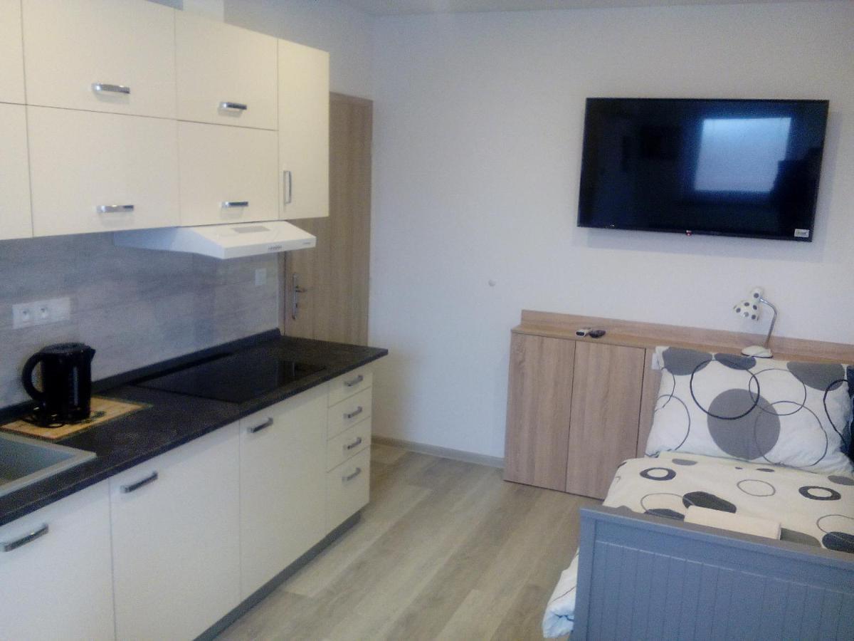 Oaza Apartment Vacenovice ภายนอก รูปภาพ