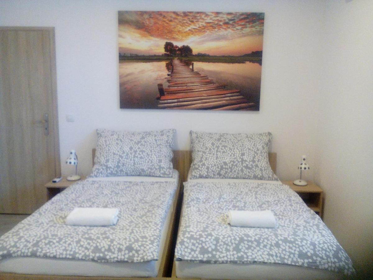 Oaza Apartment Vacenovice ภายนอก รูปภาพ